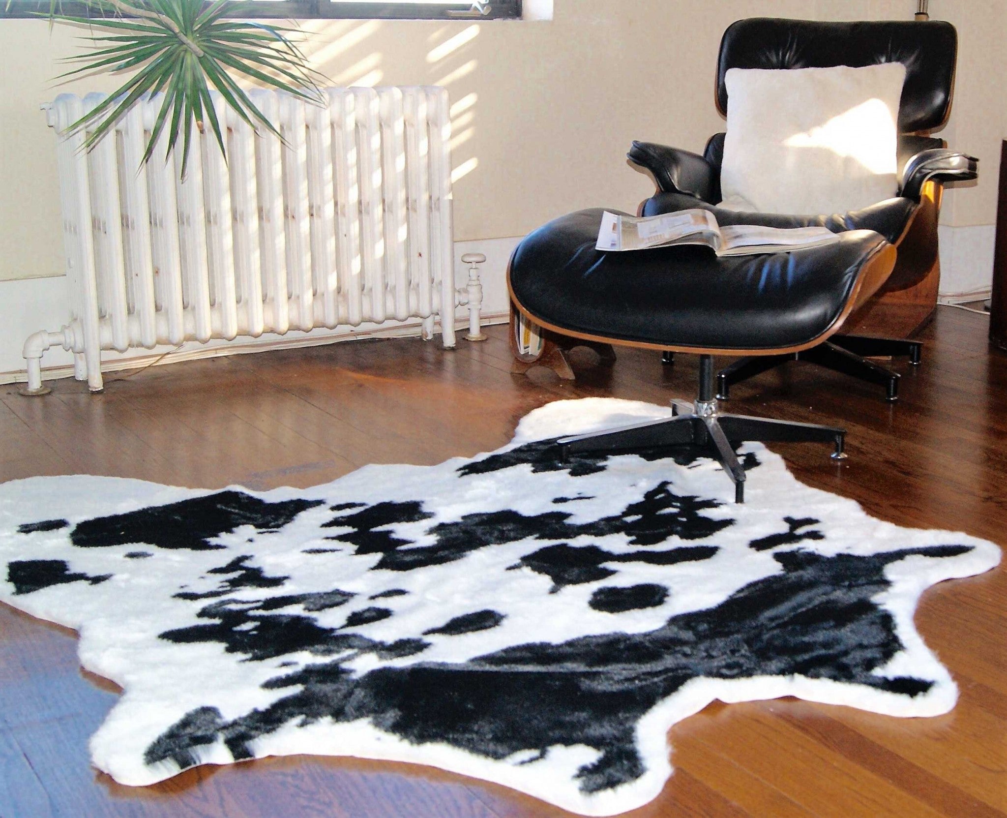 4' x 5' Black and White Faux Cowhide Animal Print Area Rug