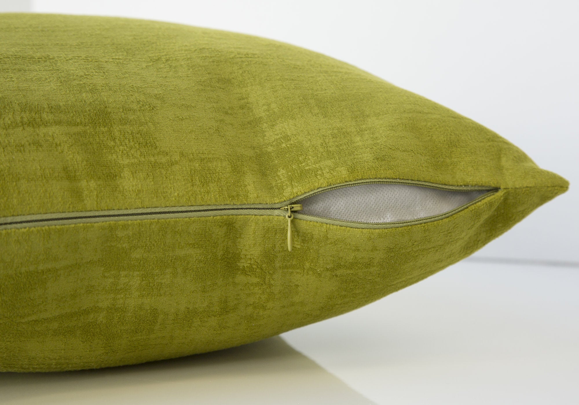 18" X 18" Lime Green Brushed Velvet Polyester Zippered Pillow