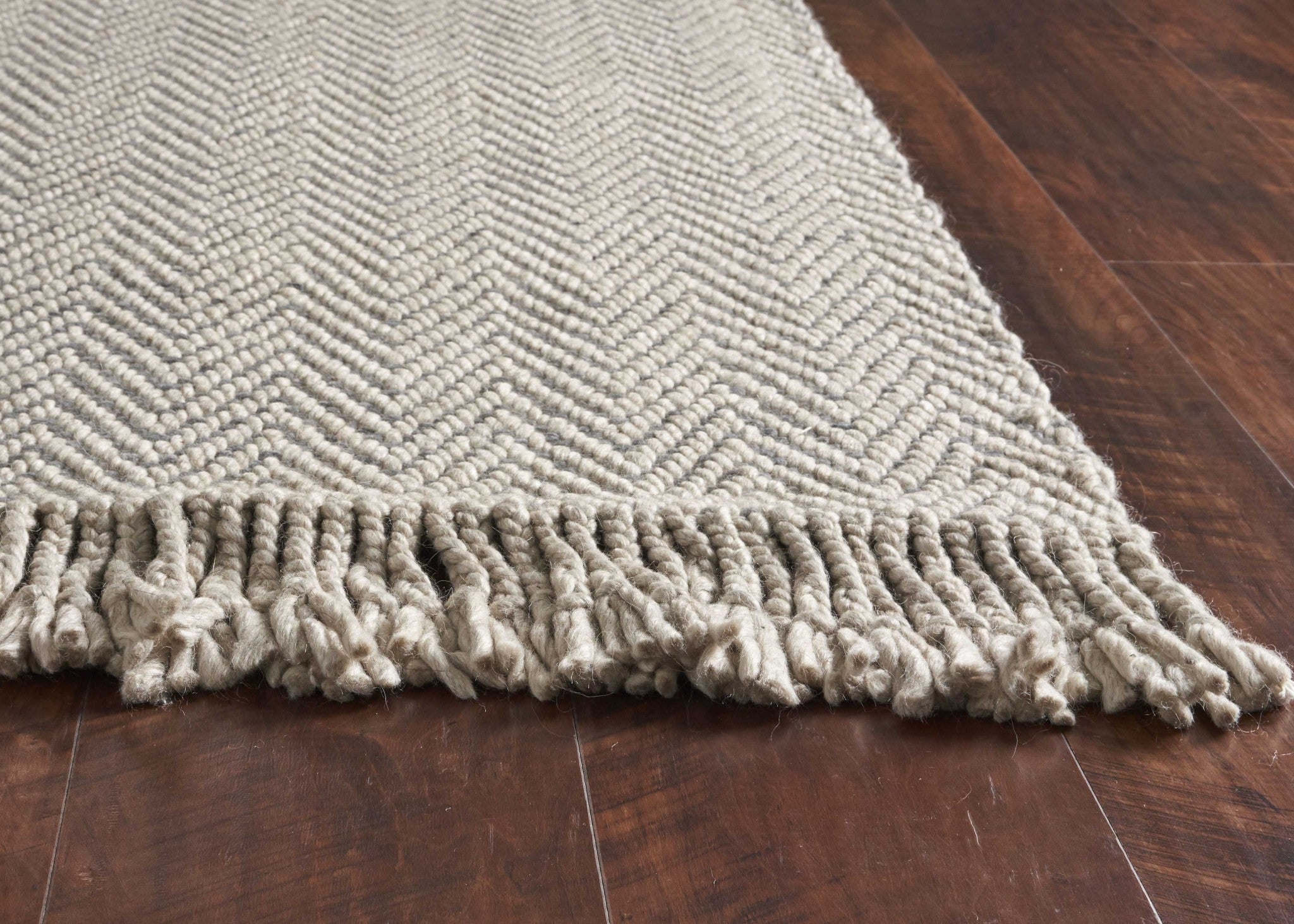 5'X8' Oatmeal Beige Hand Woven Houndstooth Indoor Area Rug