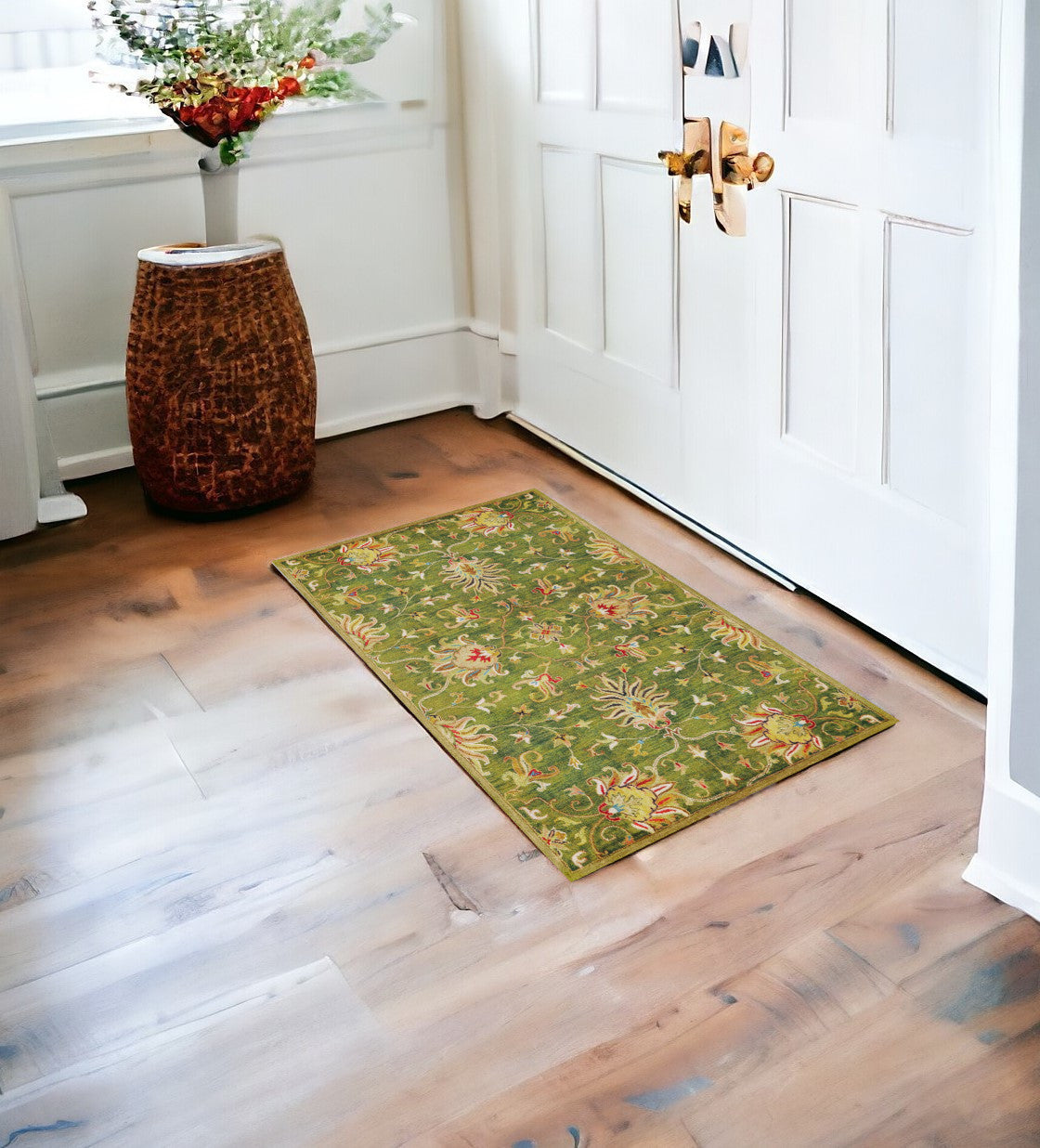 8' x 11' Green and Ivory Wool Floral Handmade Area Rug