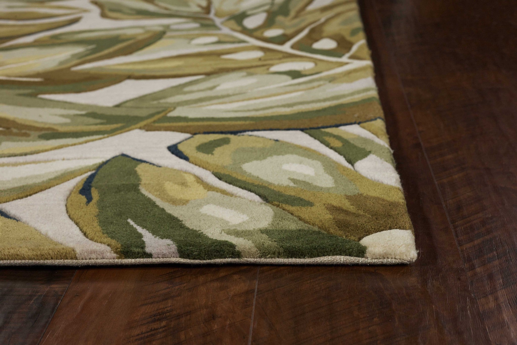 3' X 5' Green and Ivory Wool Tropical Botanical Hand Tufted Area Rug