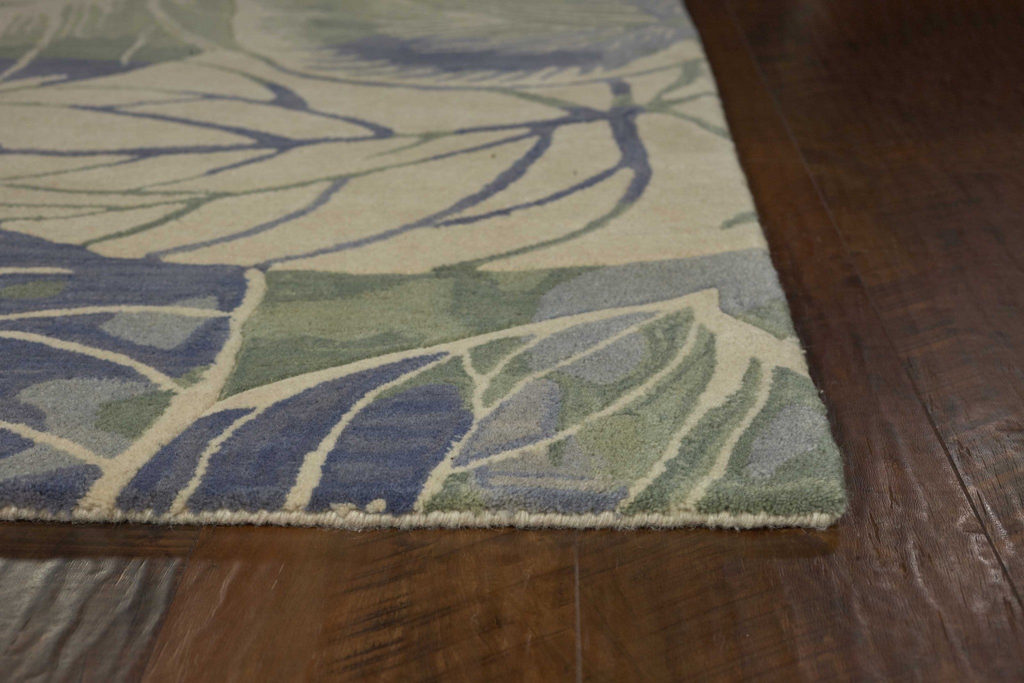 5'X8' Blue Green Hand Tufted Caladium Indoor Area Rug