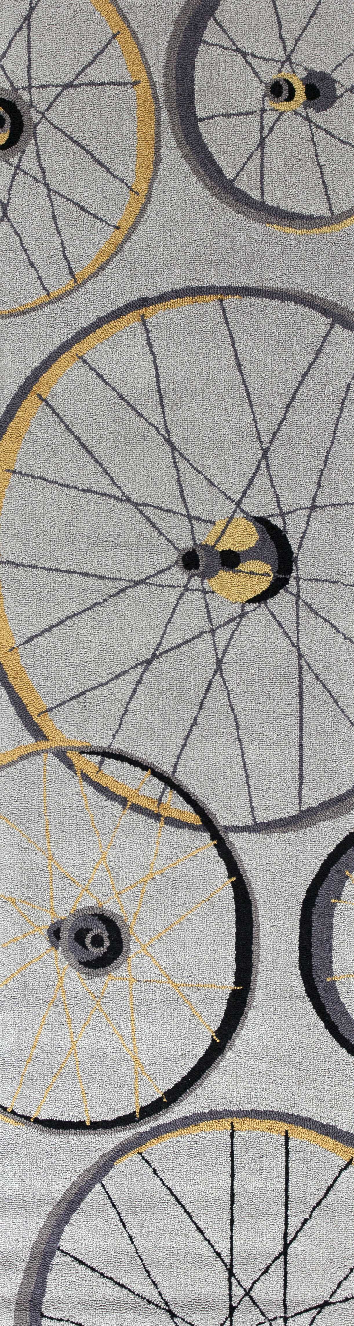 5'X8' Grey Hand Hooked Wheels Indoor Area Rug