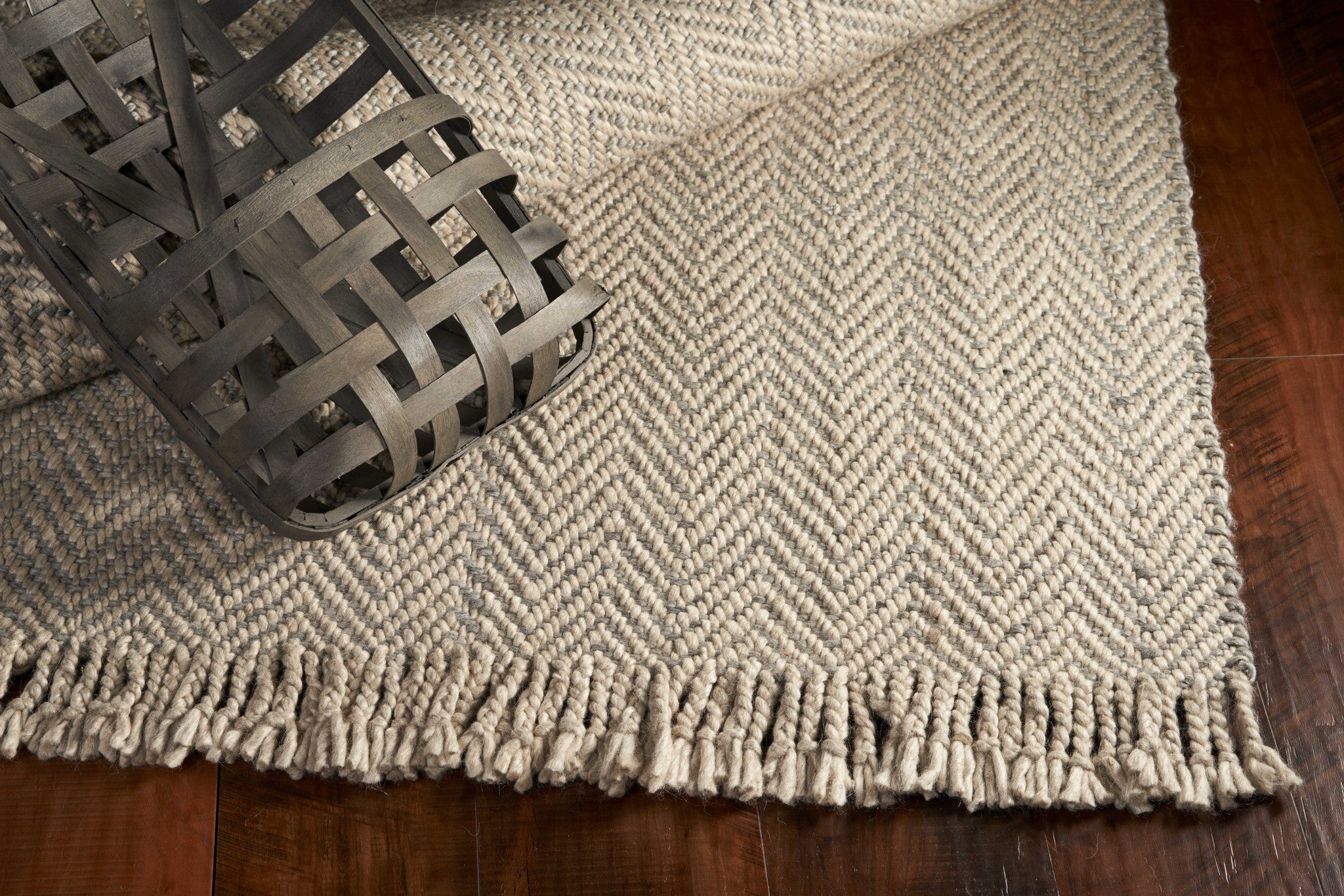 5'X8' Oatmeal Beige Hand Woven Houndstooth Indoor Area Rug