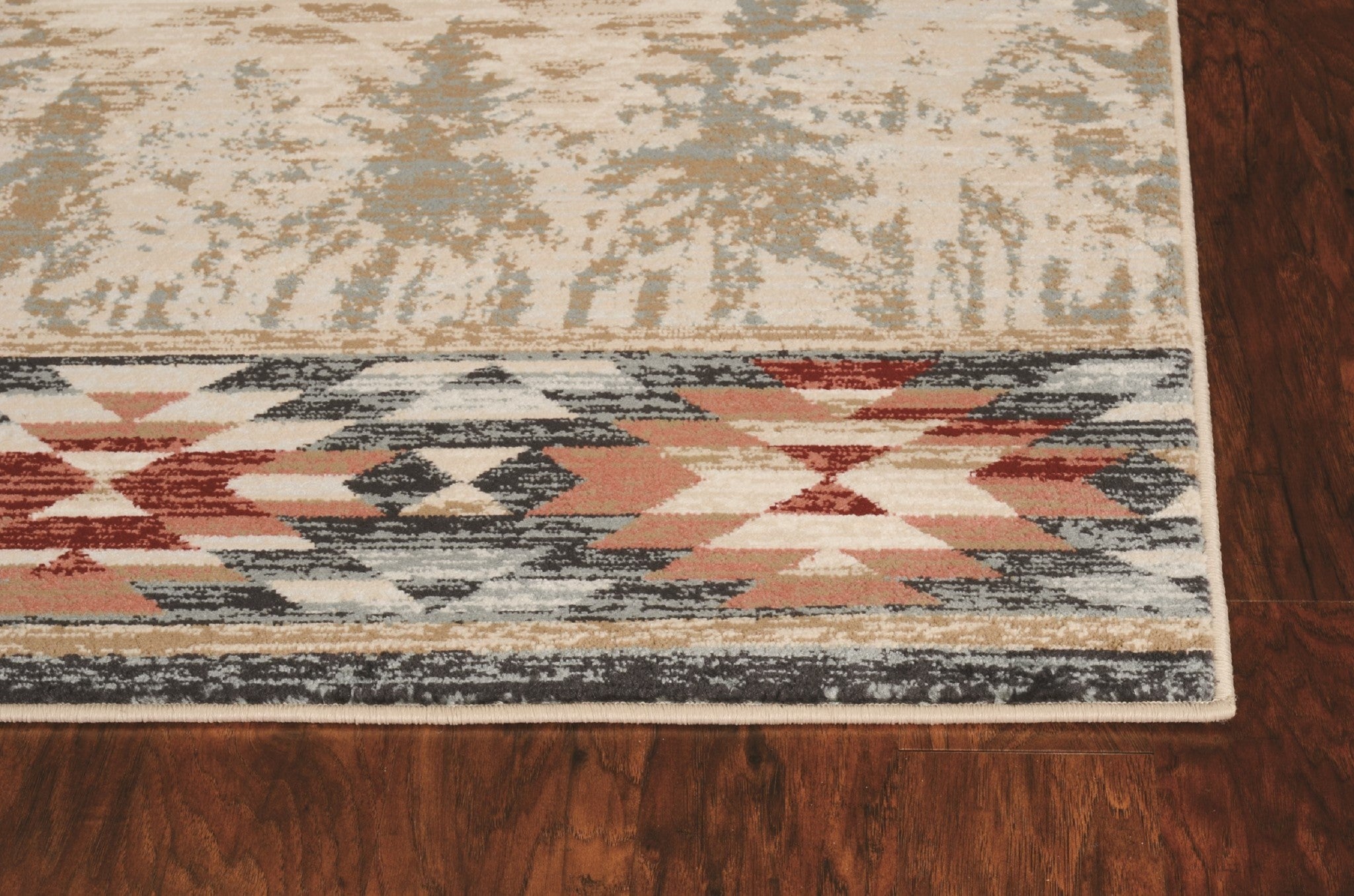 5'X8' Ivory Machine Woven Pinegrove Lodge Indoor Area Rug