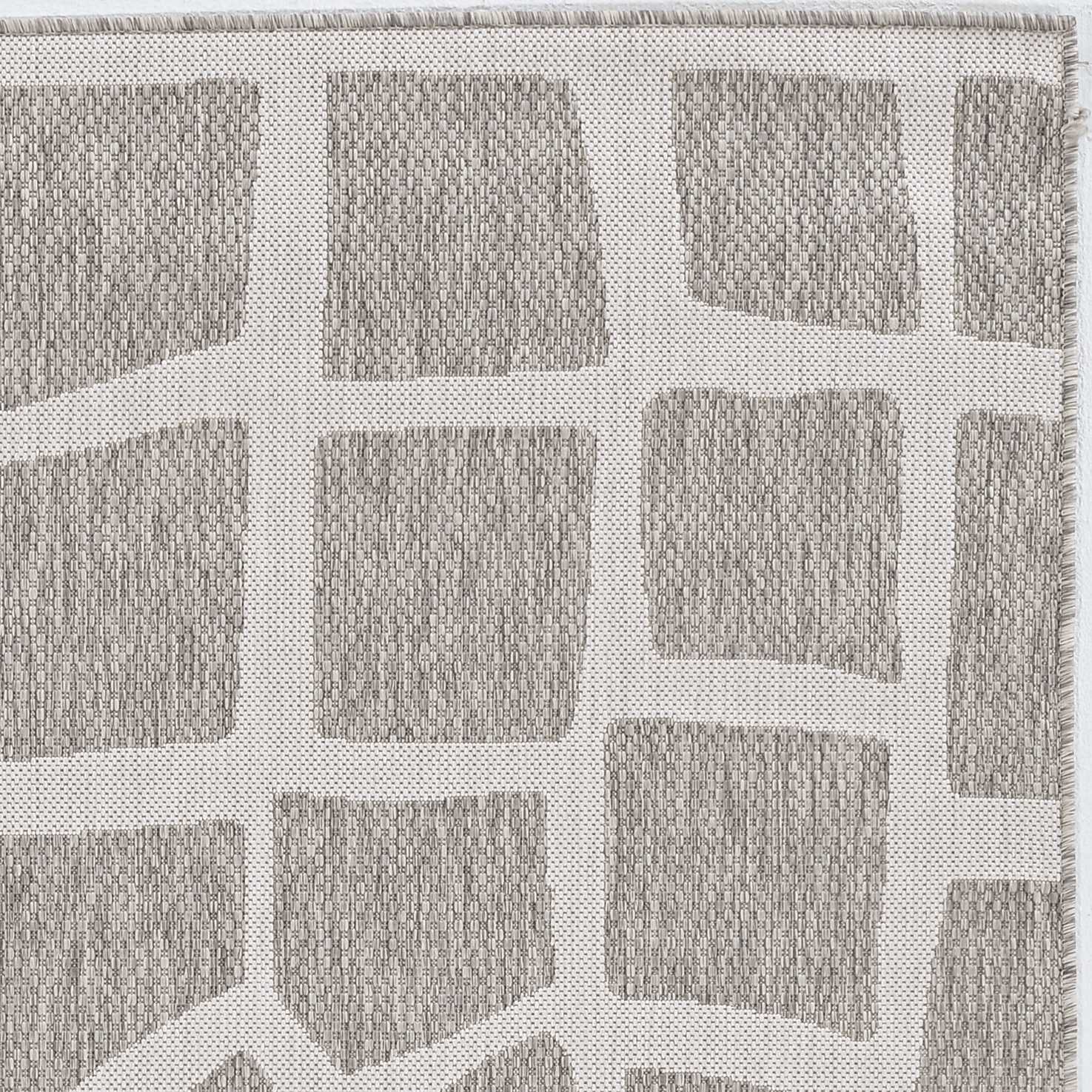 3' X 4' Ivory Or Grey Polypropylene Area Rug