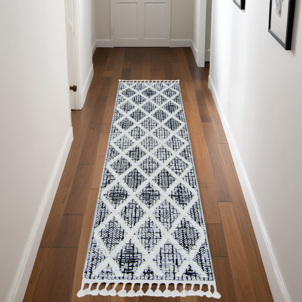 3' X 5' Charcoal Diamonds Area Rug With Fringe