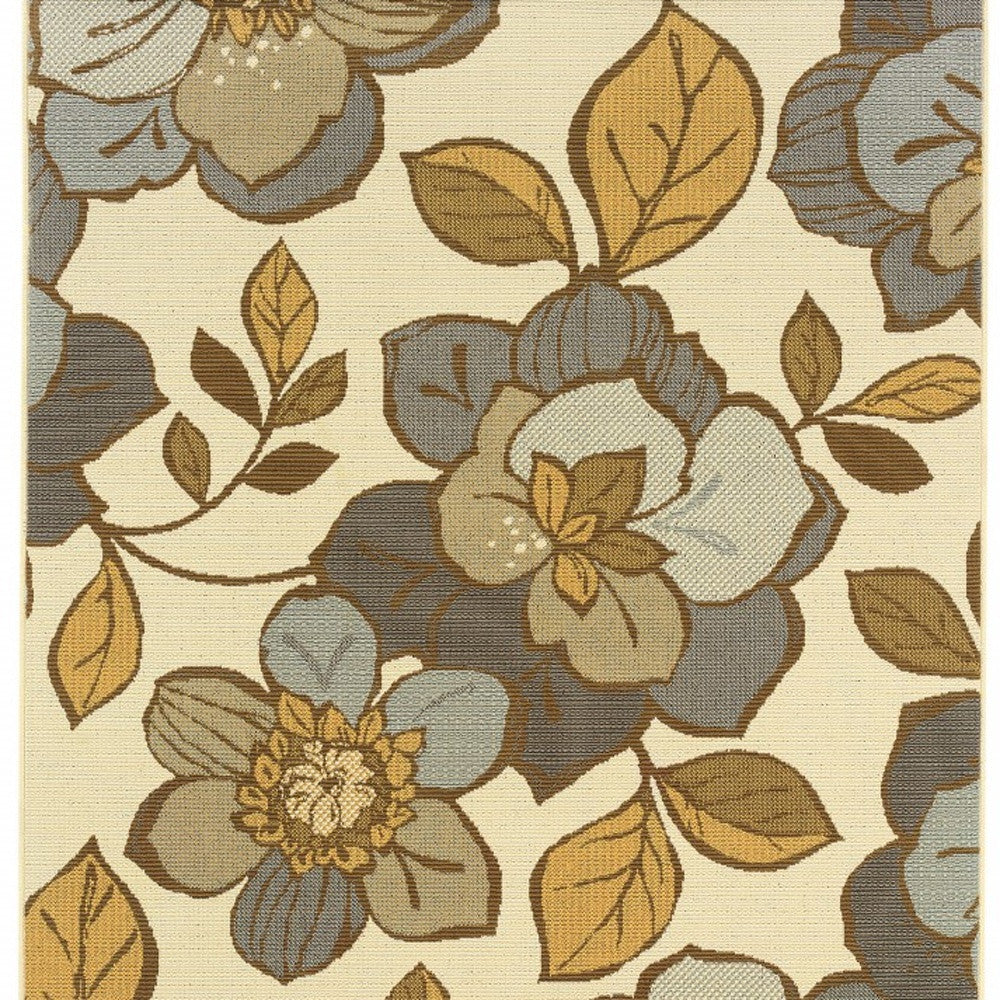 7' x 10' Gray and Ivory Floral Indoor Outdoor Area Rug
