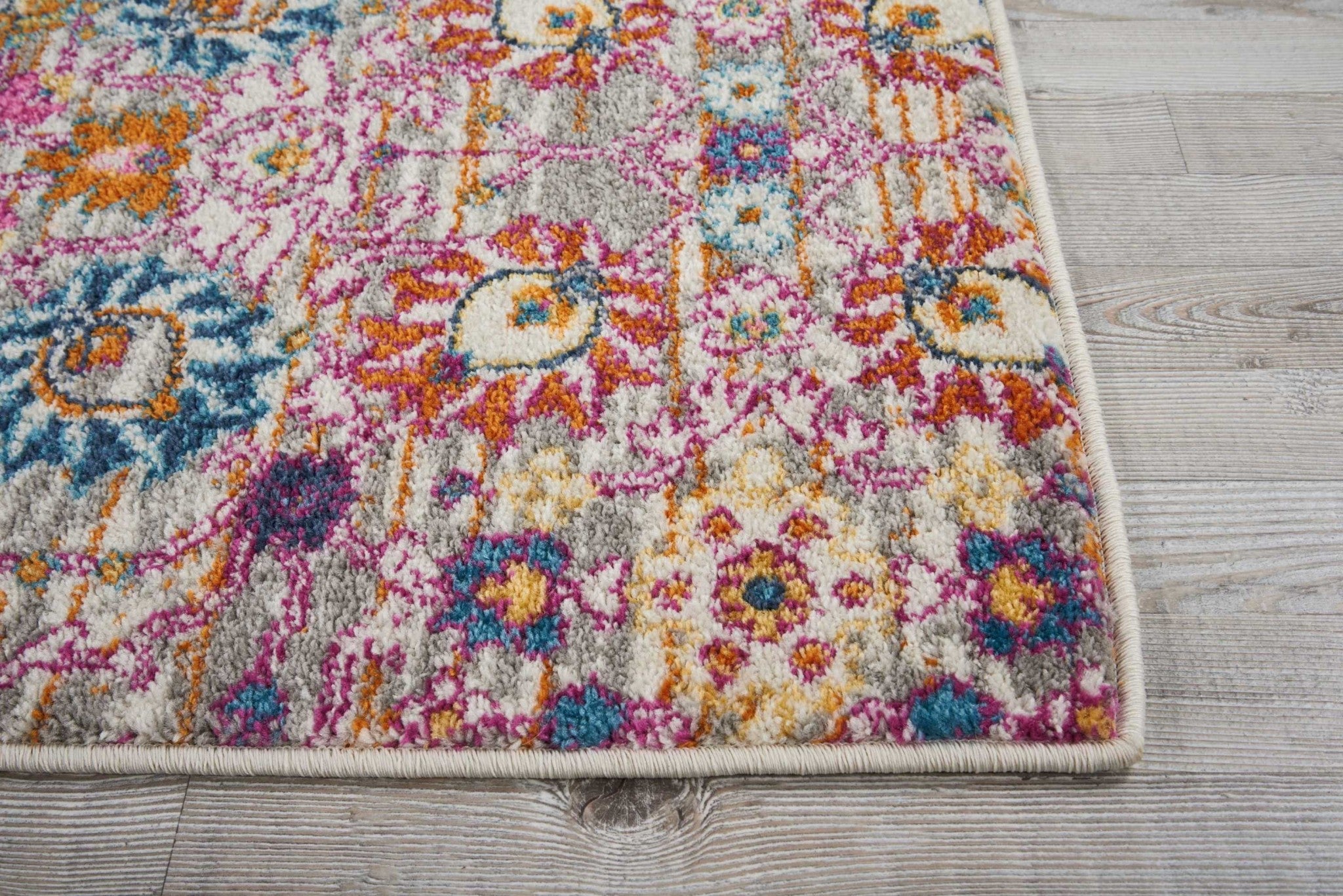 2' X 3' Silver Floral Power Loom Area Rug