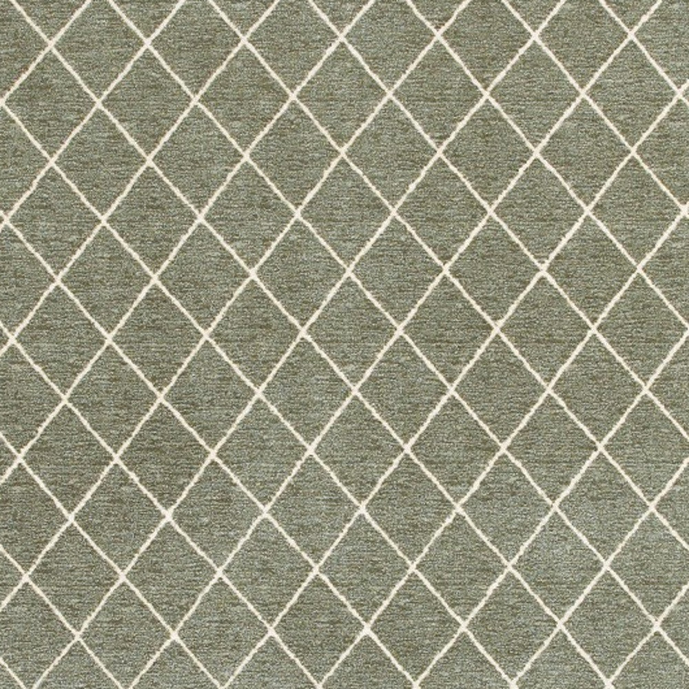 7’ X 10’ Gray And Ivory Diamond Indoor Area Rug