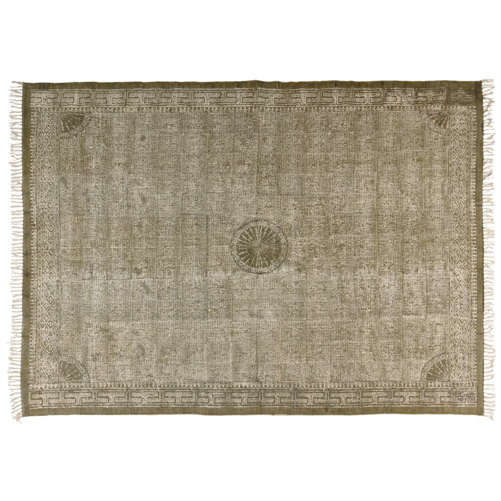 4’ X 6’ Putty Distressed Medallion Area Rug