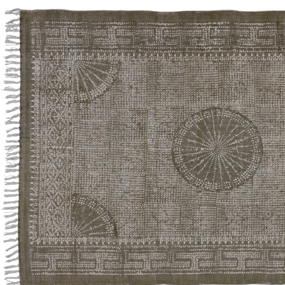 8' X 10' Putty Distressed Medallion Area Rug