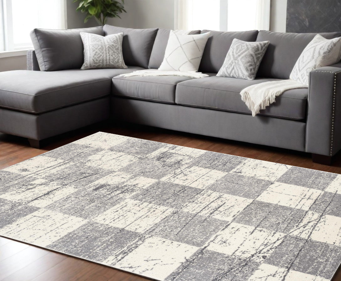 4’ X 6’ White And Gray Checkered Area Rug