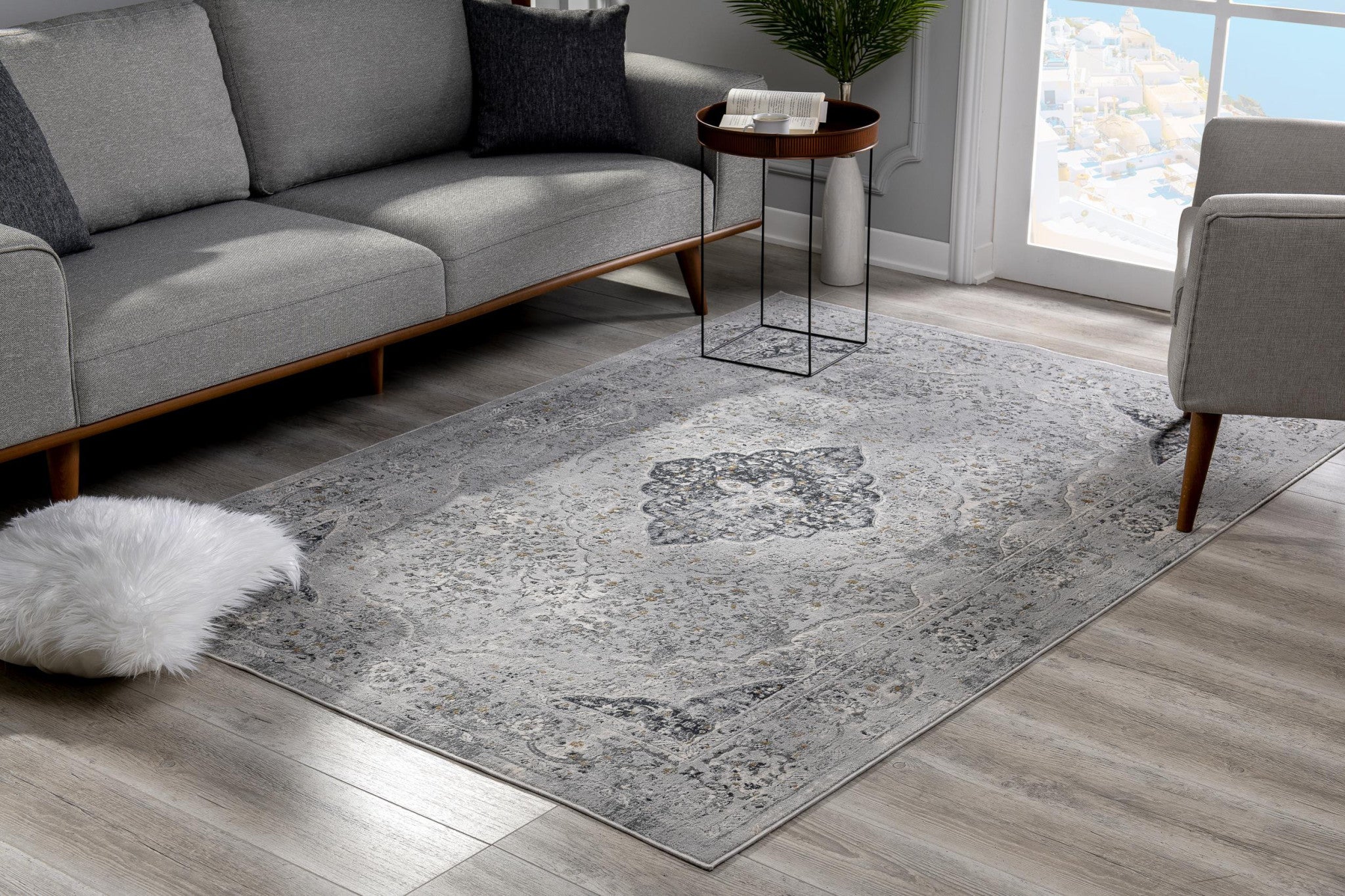 4' X 6' Grey Oriental Area Rug