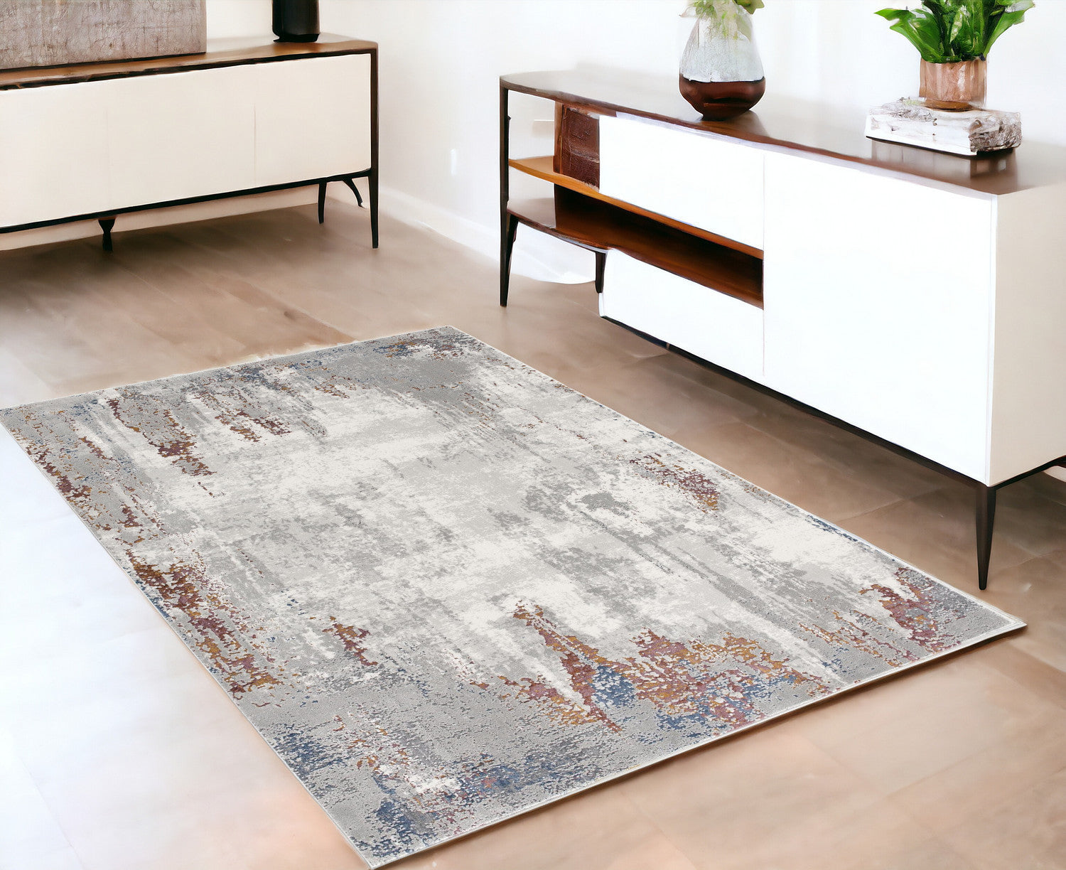 7’ X 10’ Gray And Ivory Modern Abstract Area Rug