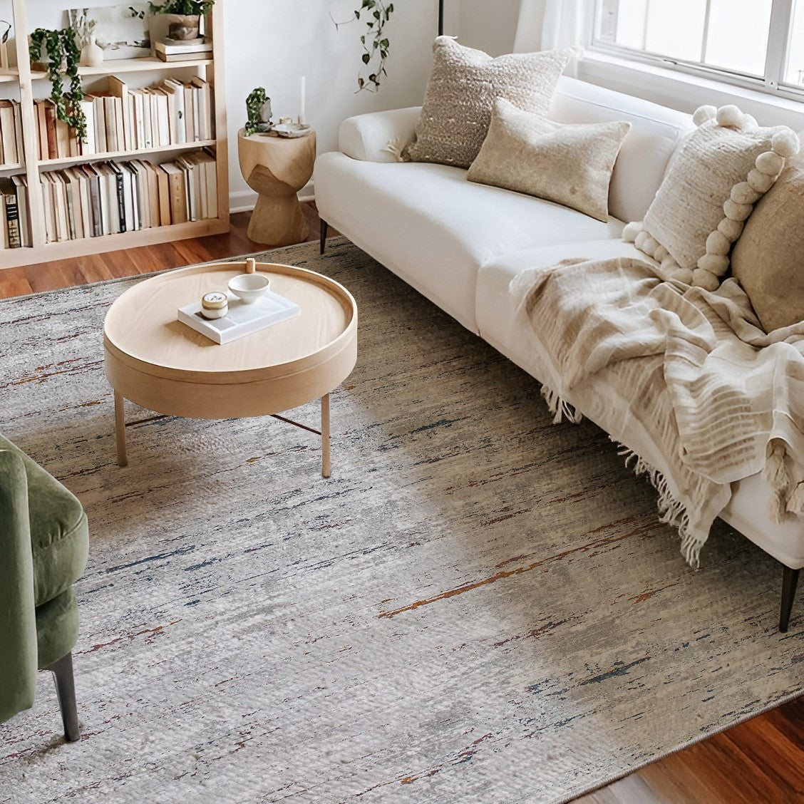 7’ X 10’ Beige And Gray Distressed Area Rug