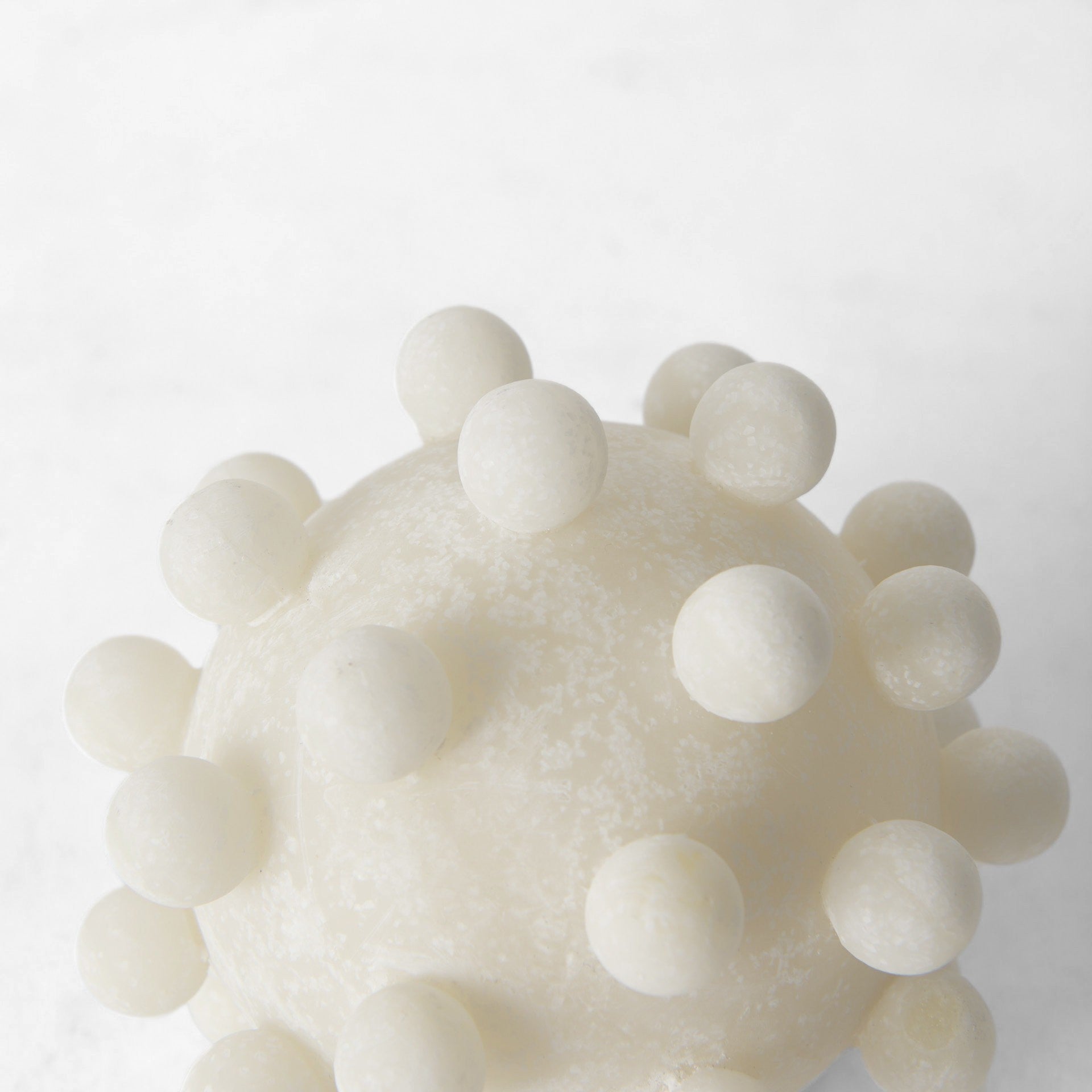 5" Ivory Knobby Nubs Resin Sphere