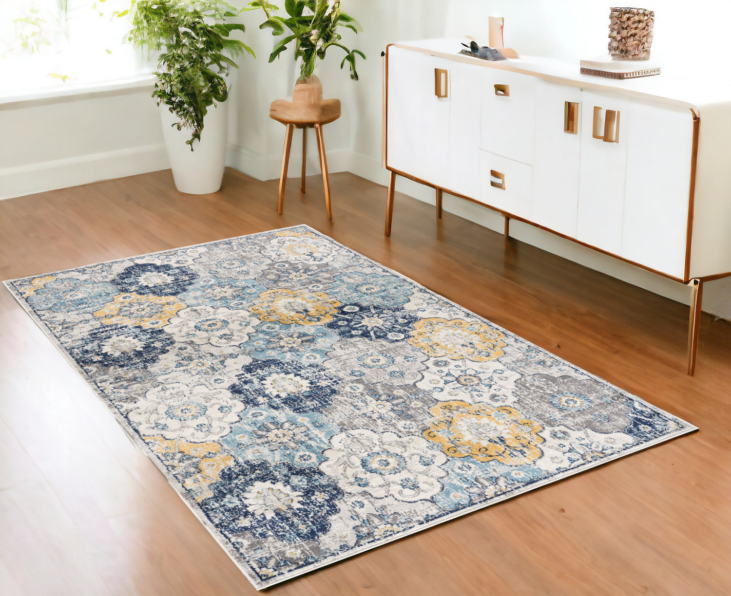 2' X 4' Blue Floral Dhurrie Area Rug