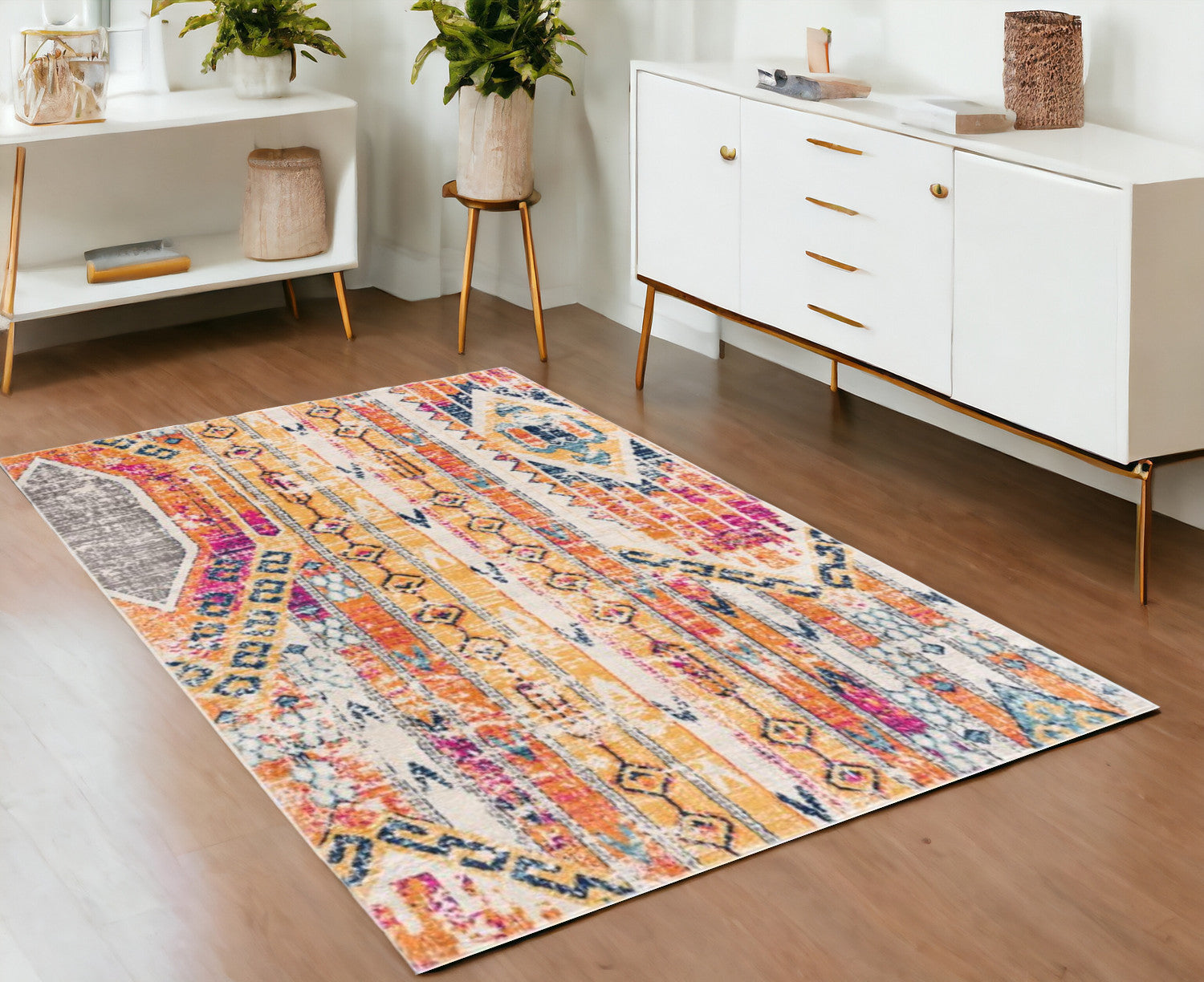 6' X 9' Orange And Ivory Southwestern Dhurrie Area Rug