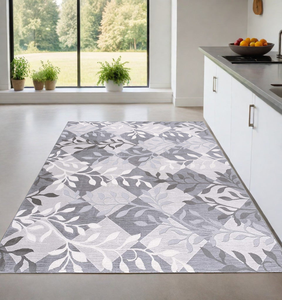 4’ X 6’ Gray Diamond And Vines Area Rug