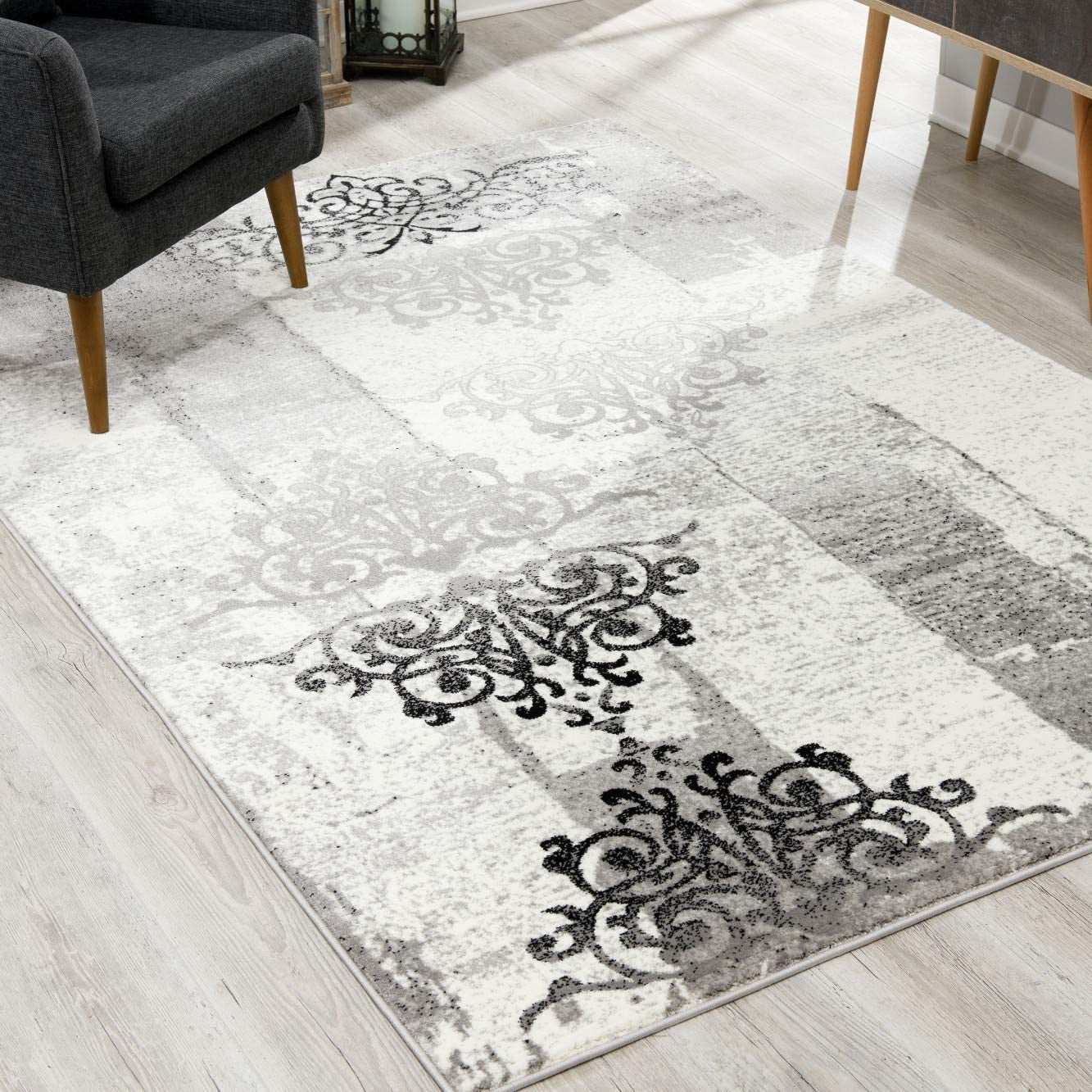 2' X 4' Gray Damask Dhurrie Area Rug