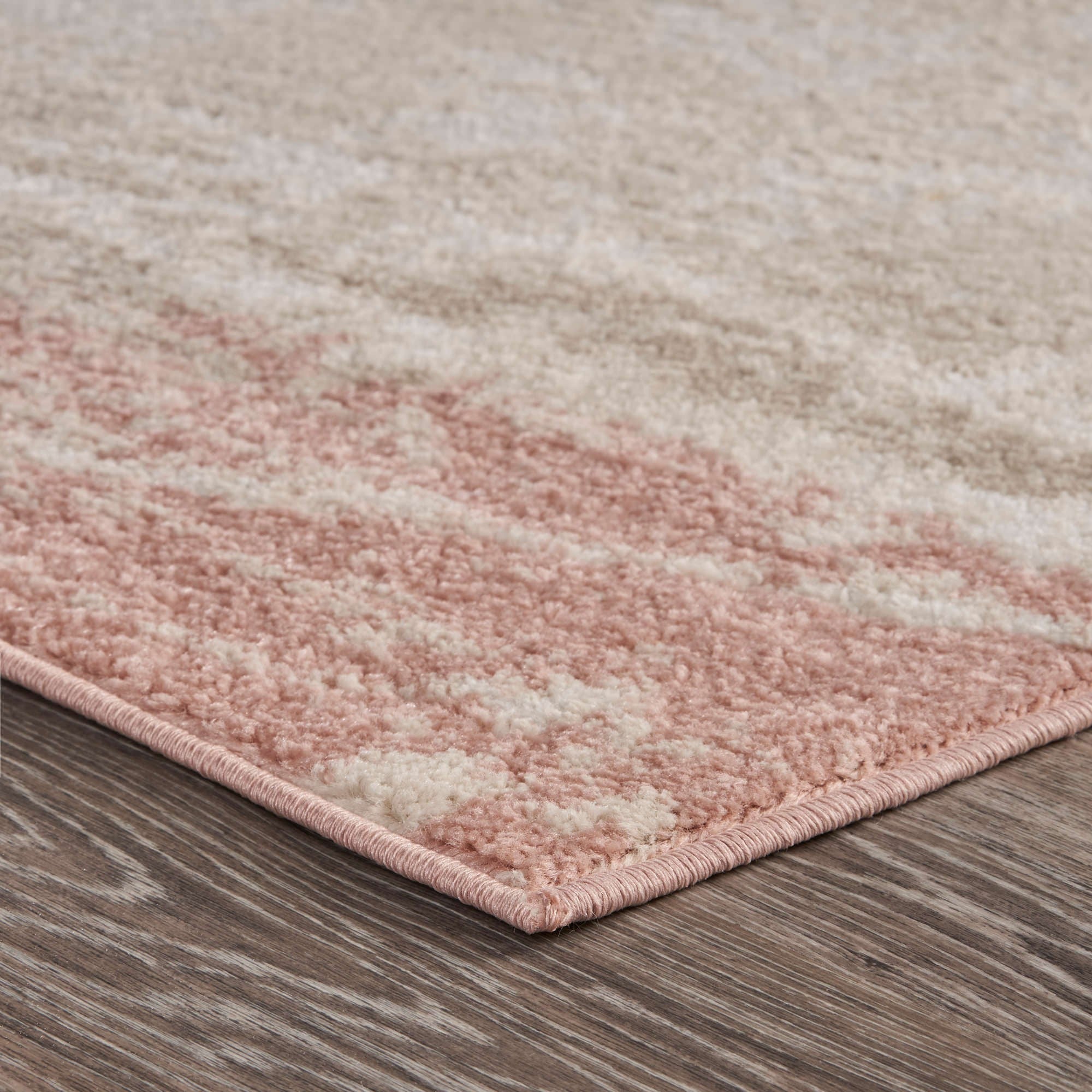 5’ x 7’ Blush and Beige Abstract Strokes Area Rug