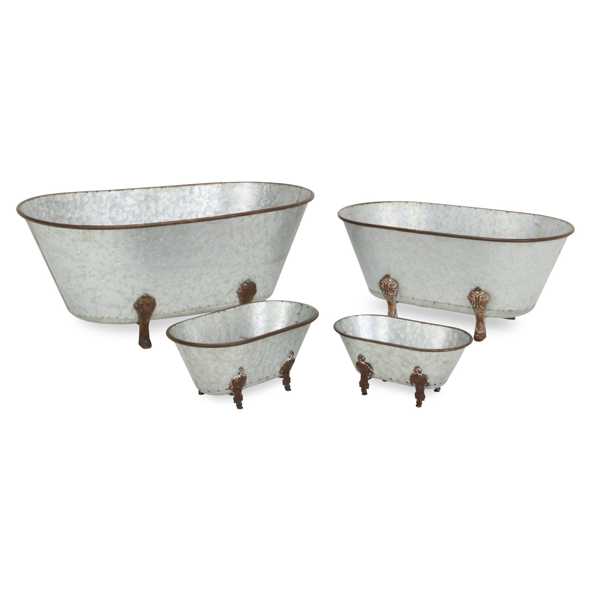 Jumbo Hammered Metal Bathtub Sculpture