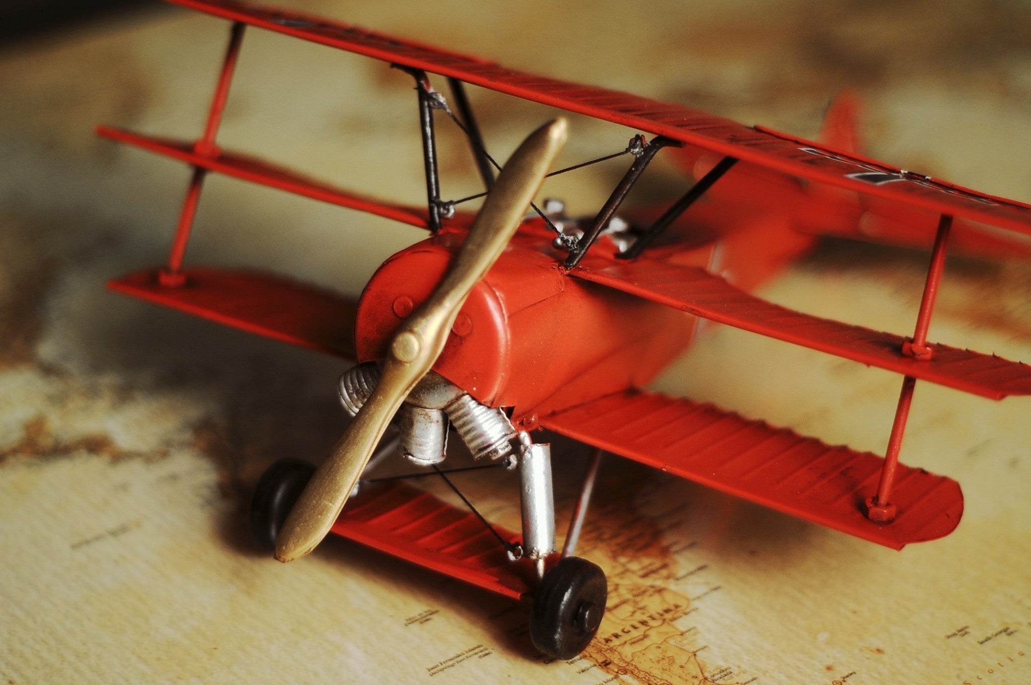 c1916 Red Baron Fokker Triplane Model Sculpture