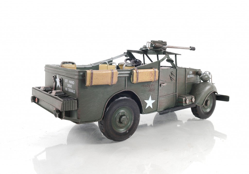 c1941 30 CWT Chevrolet 1533X2 Sculpture