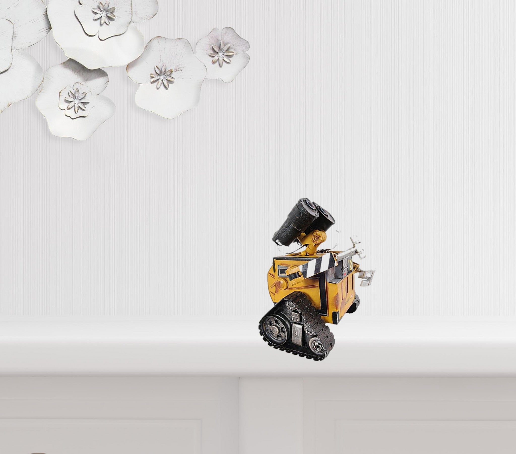Wall-E Robot Coin Bank Sculpture