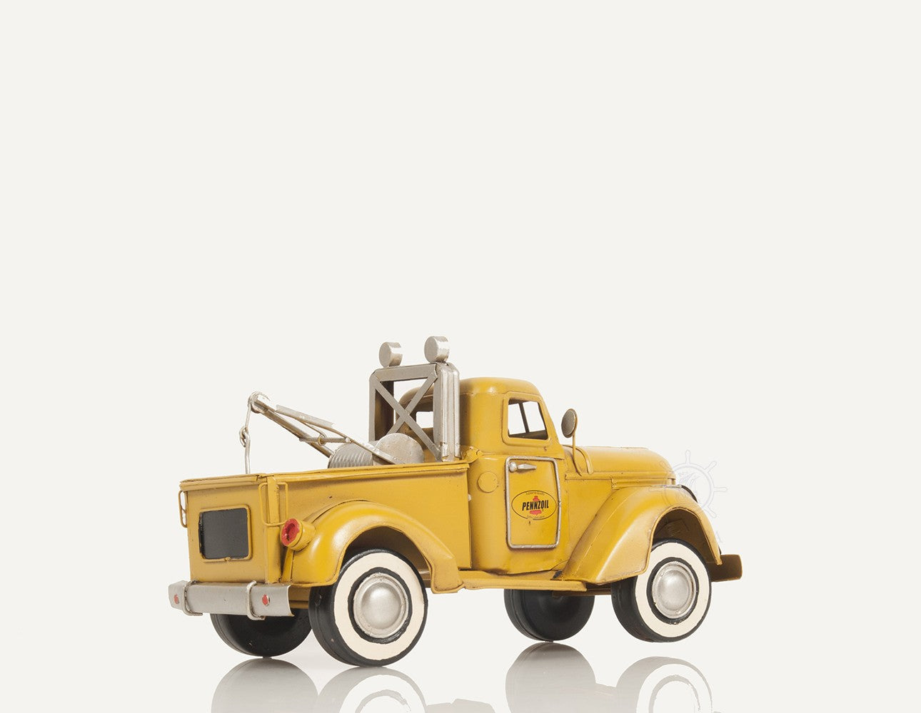 c1926 Pennzoil Tow Truck Yellow Model Sculpture