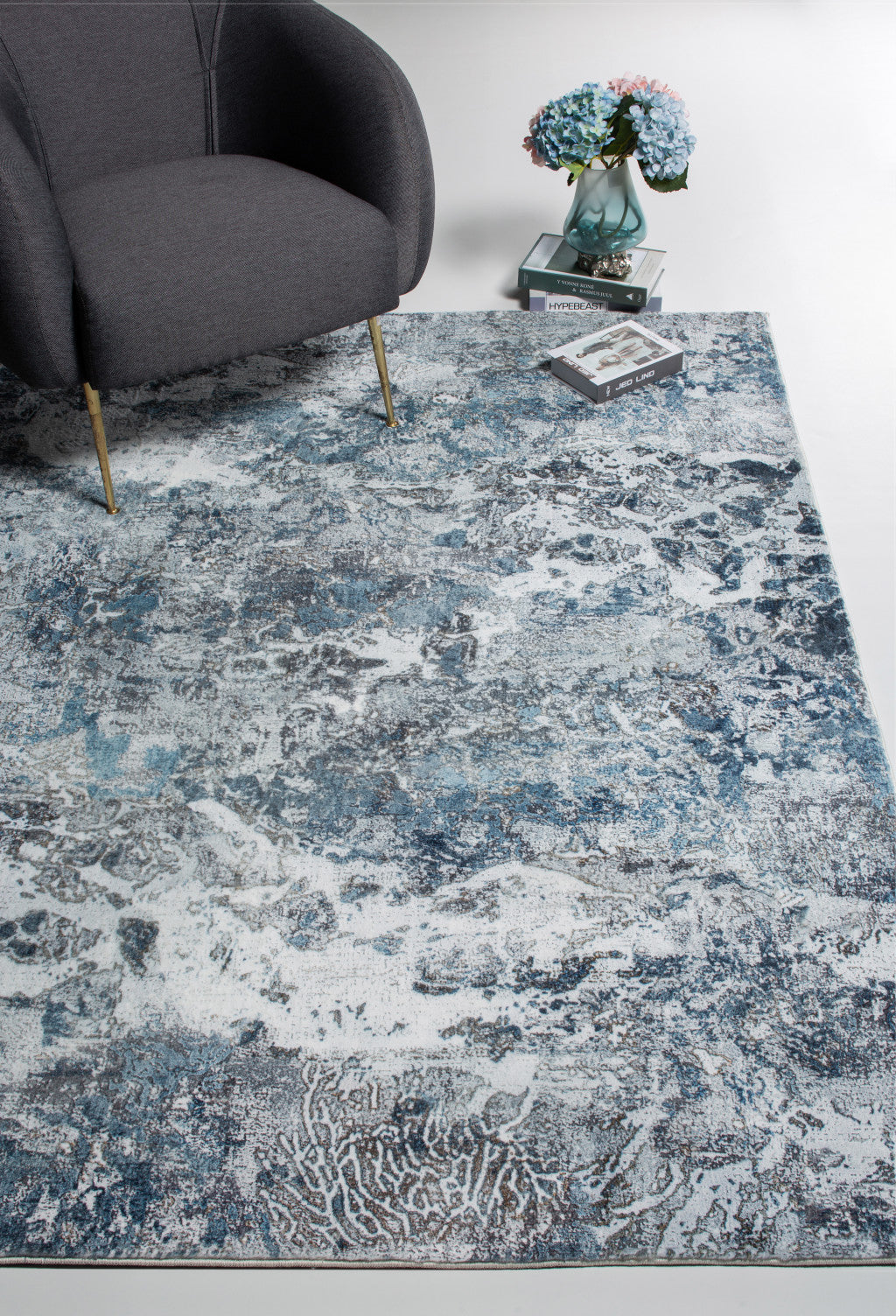 5’ x 8’ Gray Blue Abstract Galaxy Area Rug