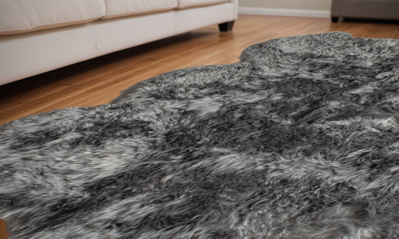 5' X 6' Grey Wool Sheepskin Handmade Area Rug