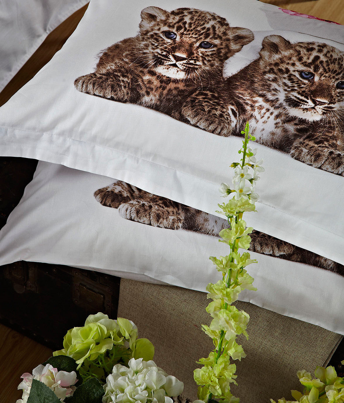 Queen Size Duvet Cover Sheets Set, Baby Leopards