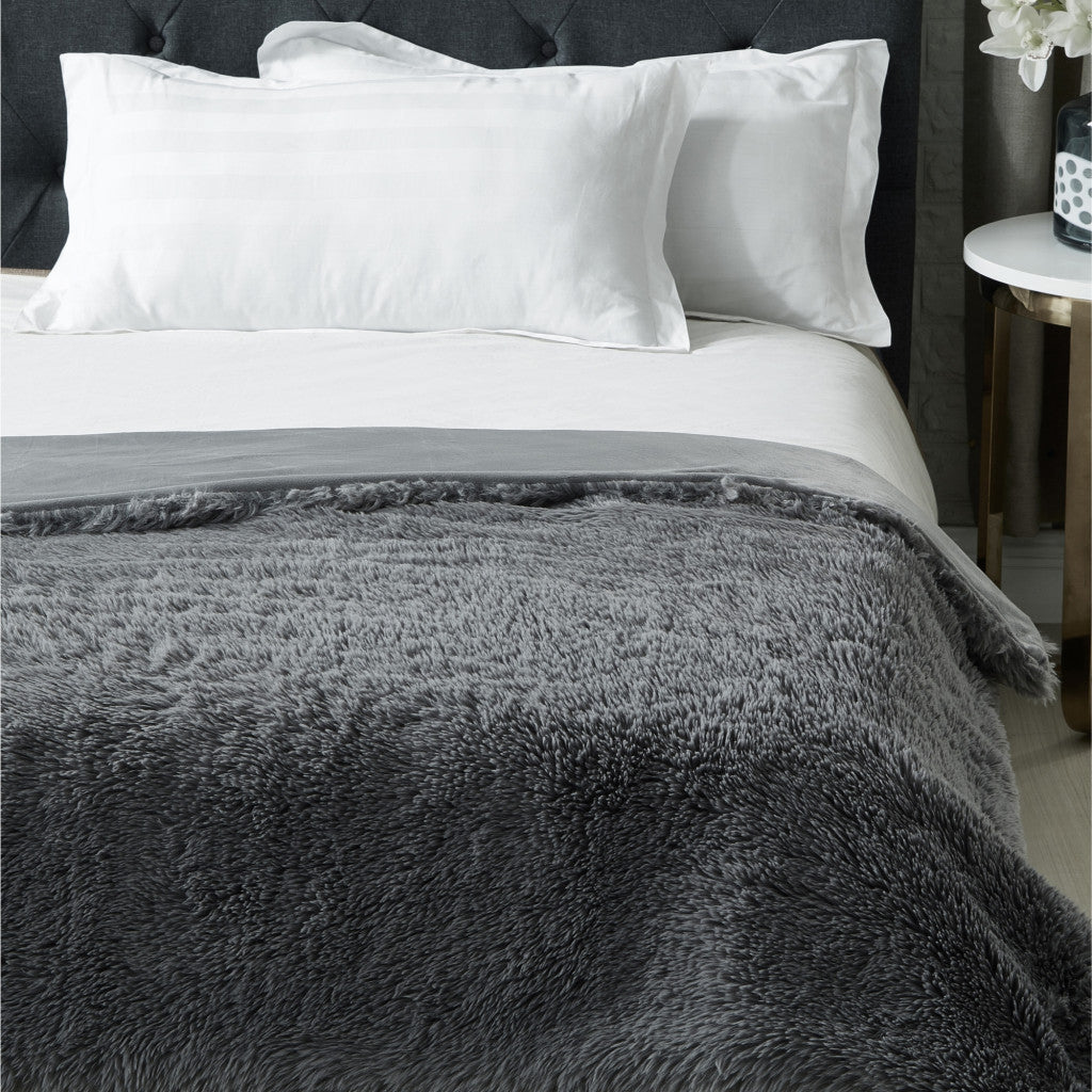 Gray Knitted PolYester Solid Color Plush Throw Blanket